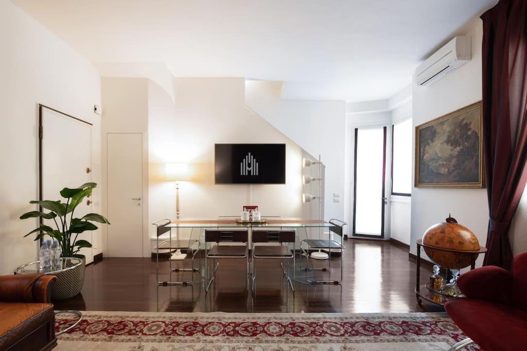 Spiga Duplex Suites By Montenapoleone Living Milano Esterno foto